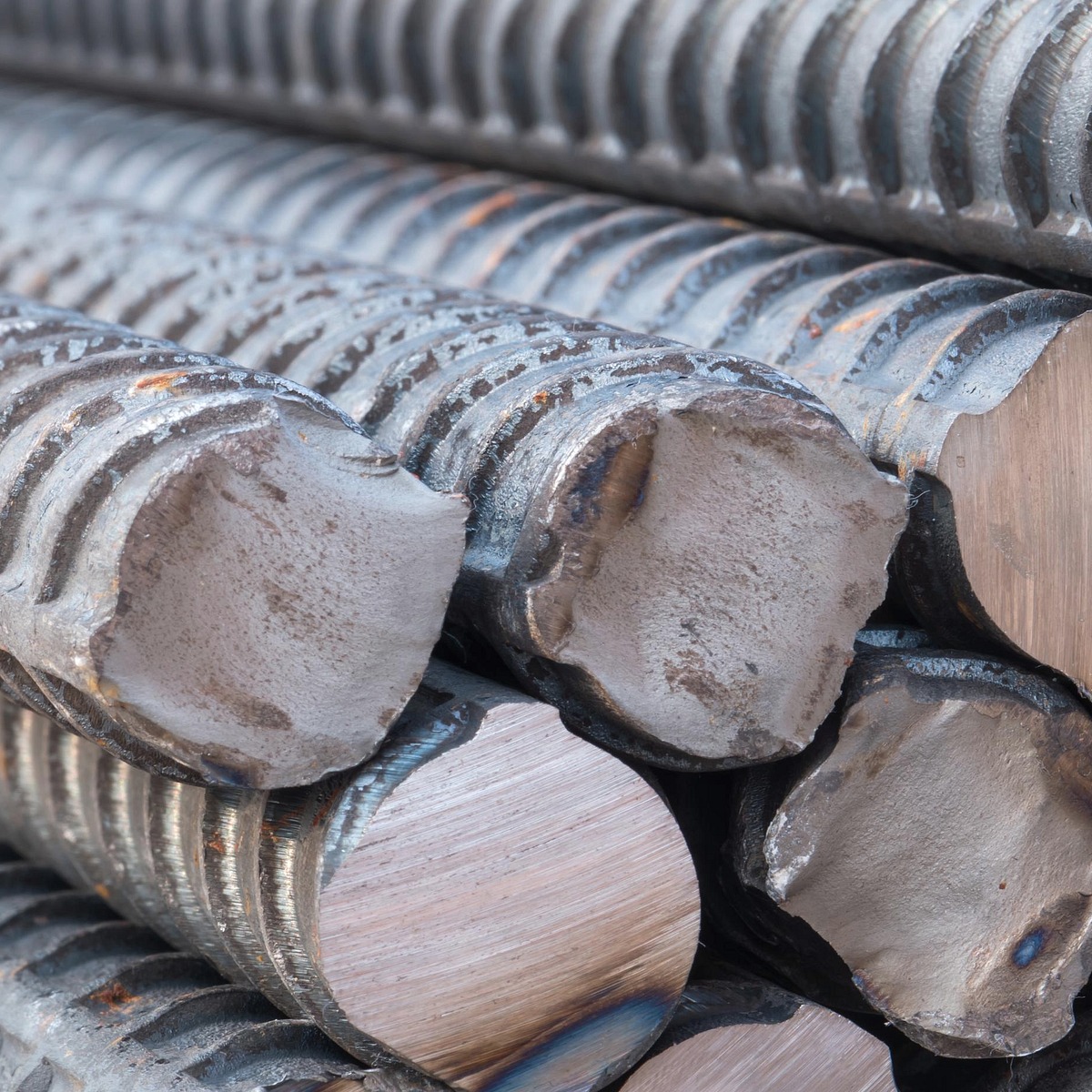 HRB400E rebar bar ends showing rib pattern