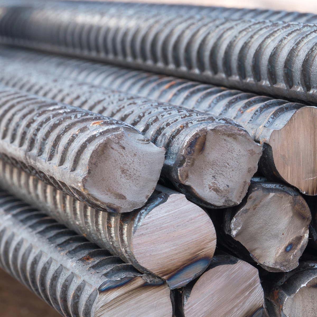 HRB400E deformed steel rebar bundles